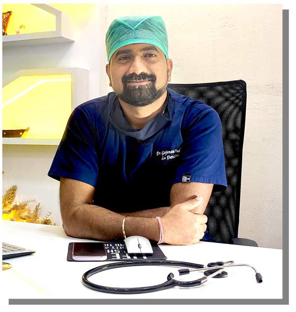 Hair transplant clinic enterance image 2